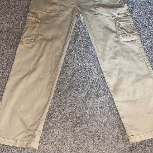 Fashion Nova Cargo Boyfriend Jeans - Picture 4 of 9